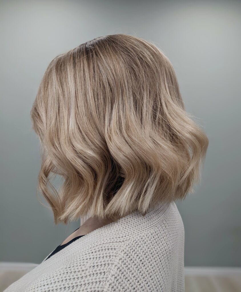 Omin Helsinki | Olaplex, Kevin Murphy, Balayage, Hiustenleikkaus